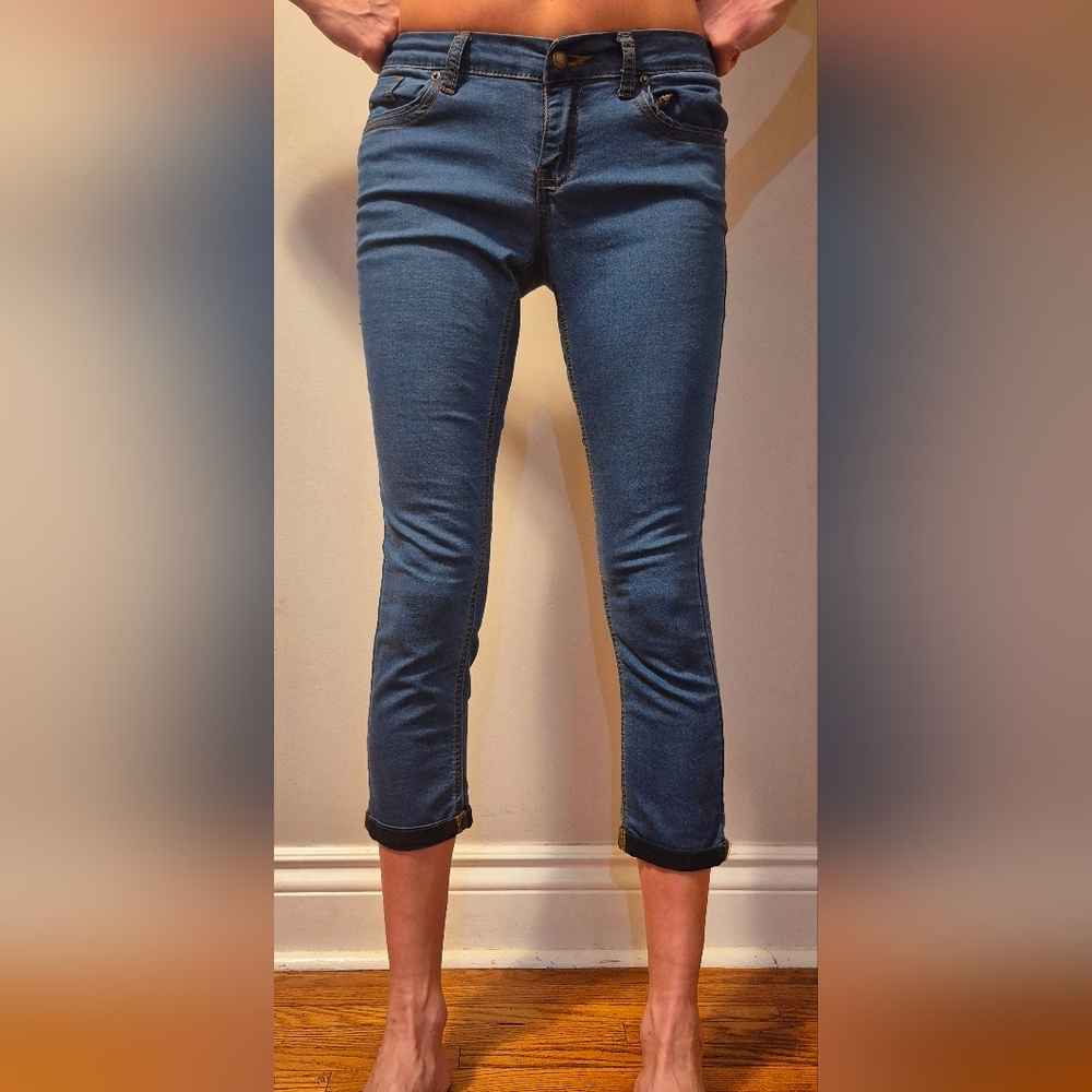 Stretch Material Jegging Capris